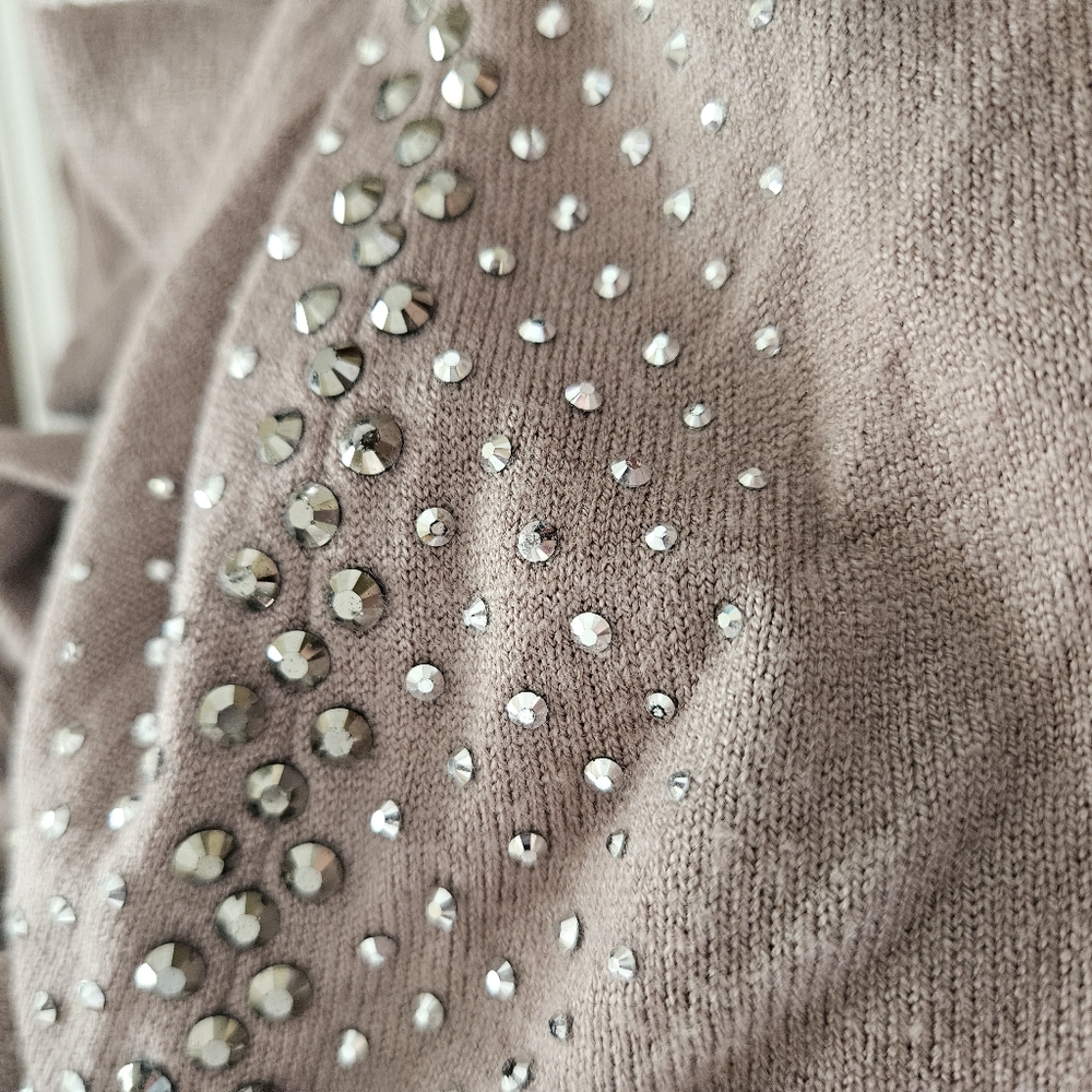 NWT Keren Hart Jeweled Sleeve Hooded Sweater size S Mocha Tan S-2390 - Picture 3 of 16